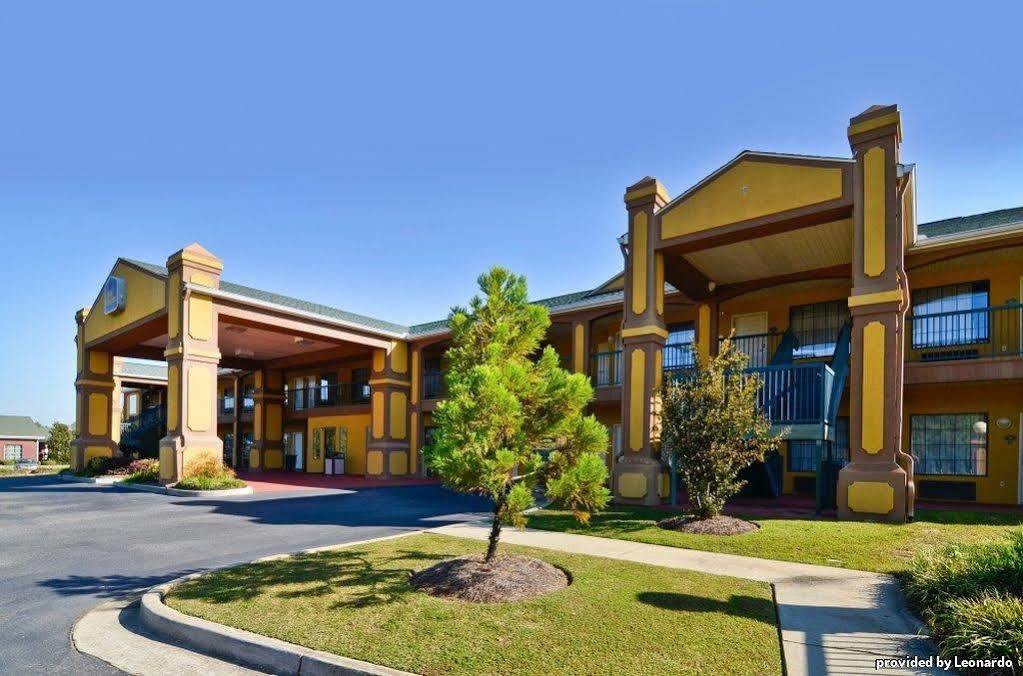 Best Western Hawkinsville Inn & Suites Exterior photo